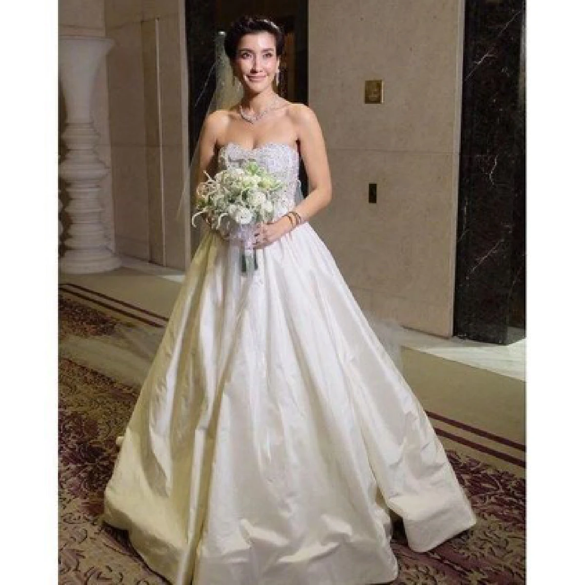 ควันหลังงานแต่งคนดังสุดชื่น "แองจี้-บีม-ศรัณยู-เพชร นาระ"