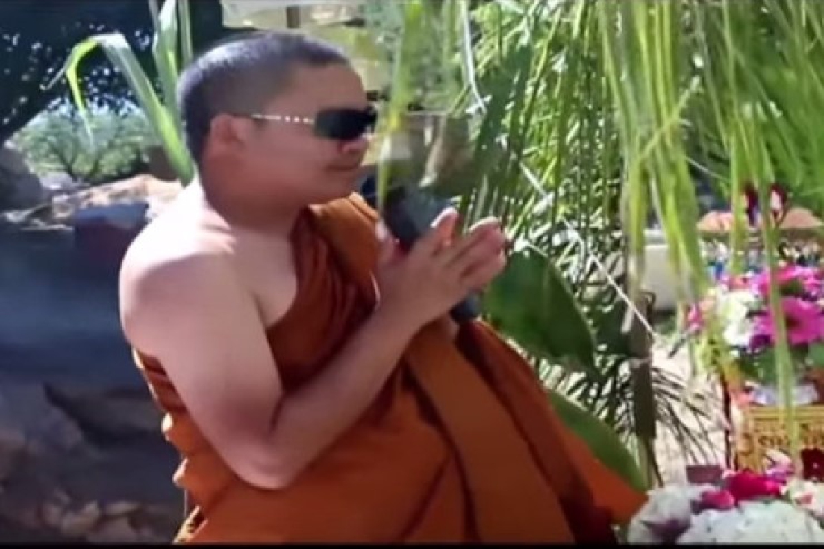 เผยคลิป "เณรคำ" ในสหรัฐจ่อตั้งนิกายใหม่ เผยคลิป "เณรคำ" ในสหรัฐจ่อตั้งนิกายใหม่