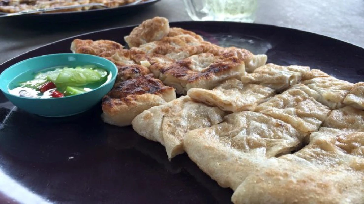 ภัตตาคารข้างถนน...ขวัญใจคนรากหญ้า