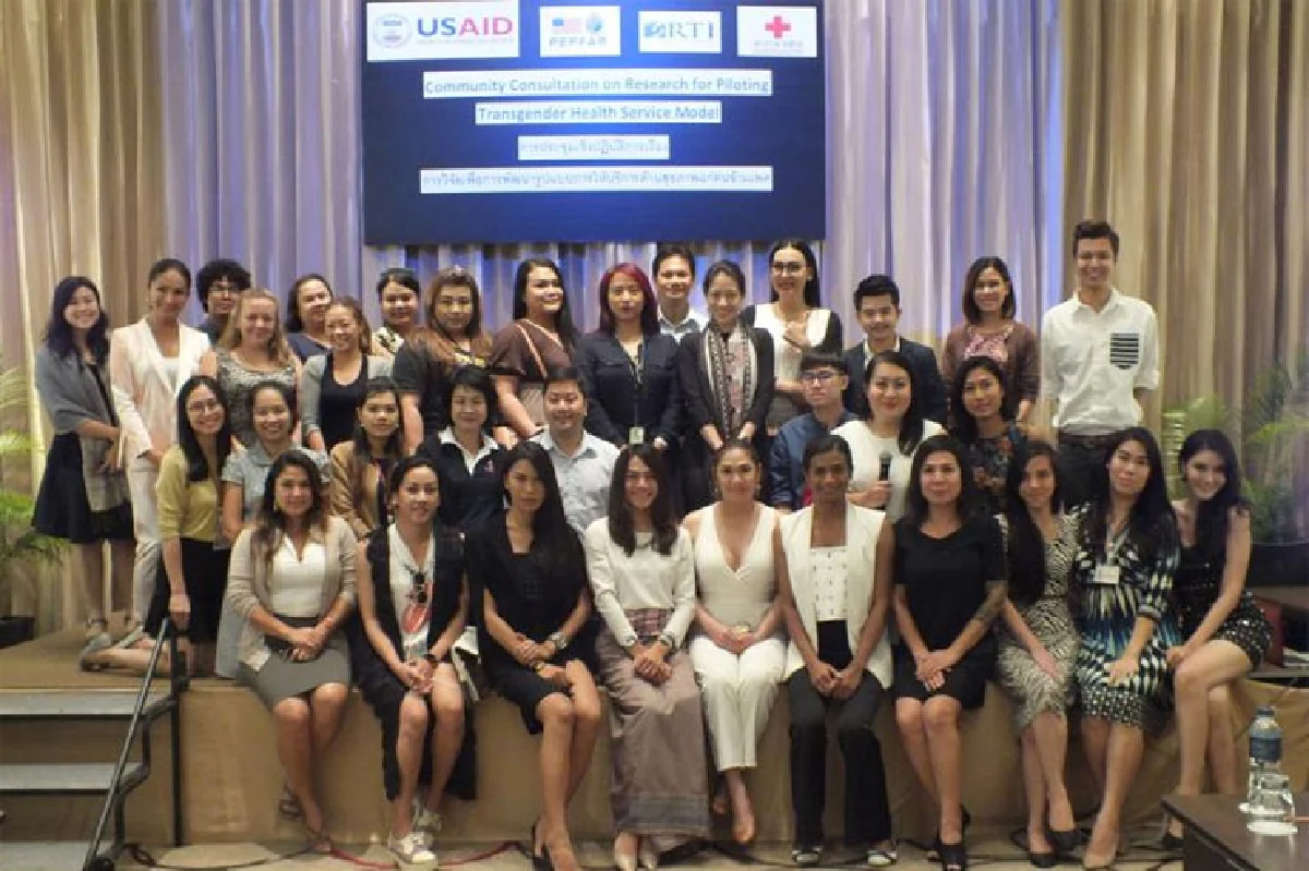 ‘คลินิกคนข้ามเพศ’ แห่งแรกในเมืองไทย