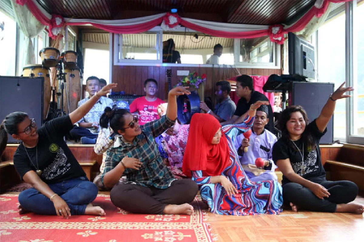 ยะลา-ฮาลาบาลา เหนือน้ำ กลางป่า ใต้ดิน