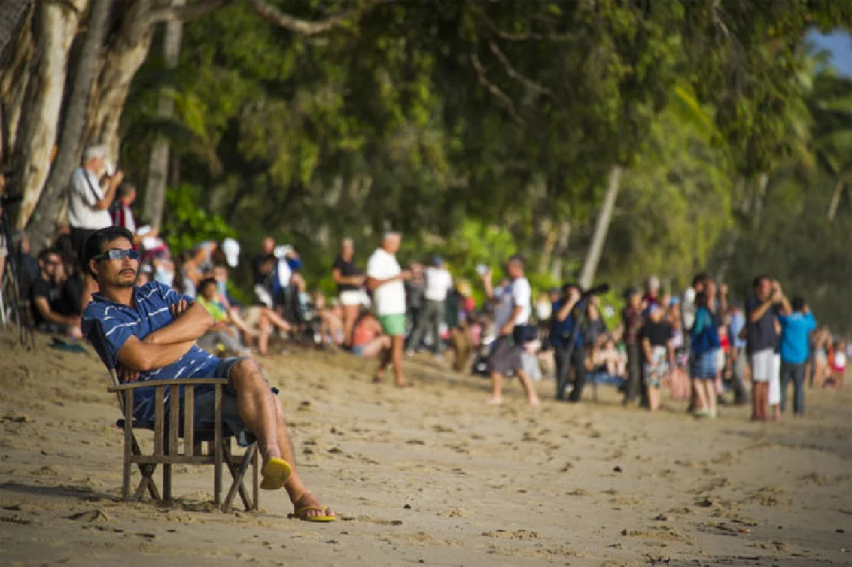 เสี้ยวนาทีแห่งความสุข ของนักล่าตะวันดับ