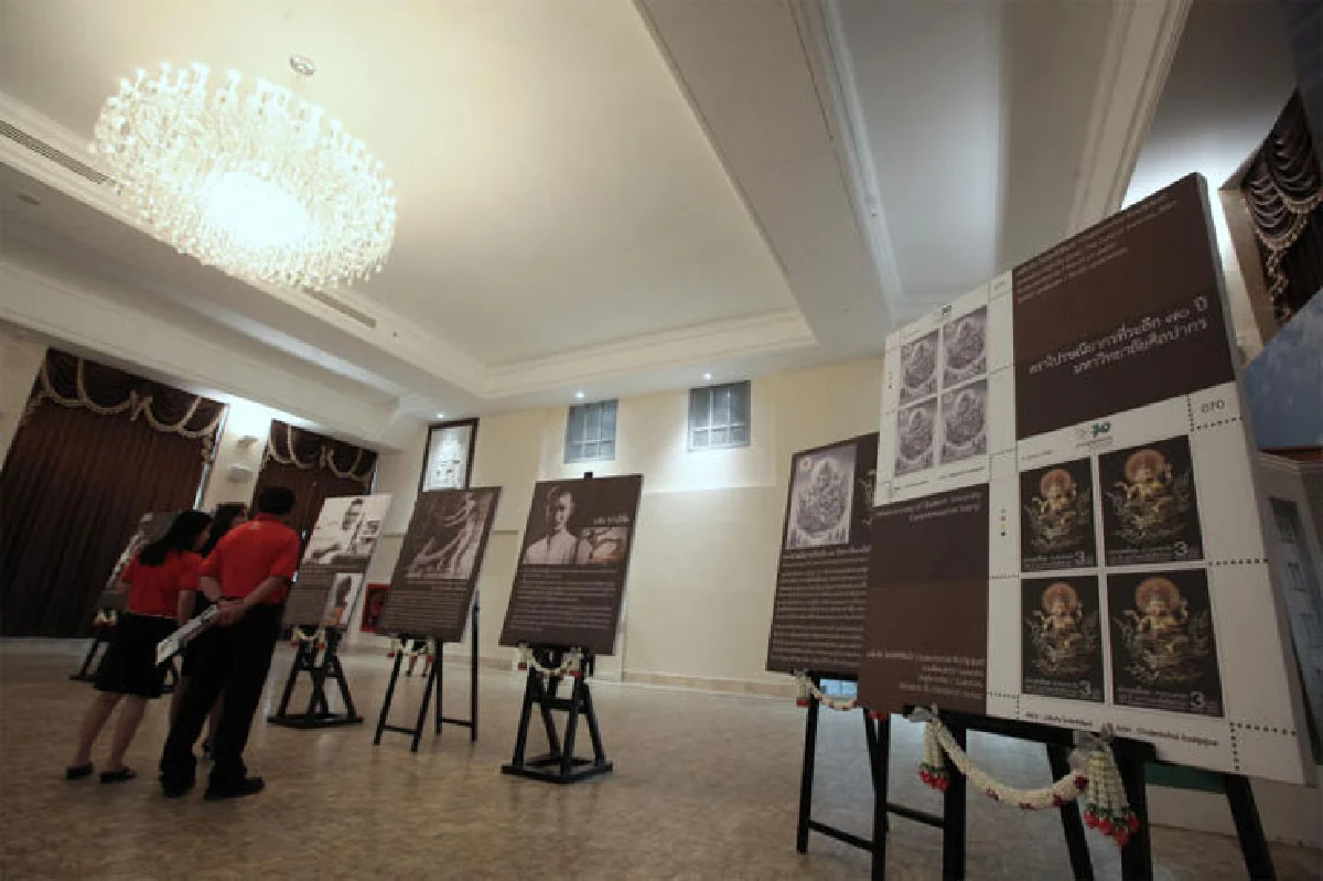 ไปรษณีย์กลาง บางรัก มีอะไรให้เที่ยว...