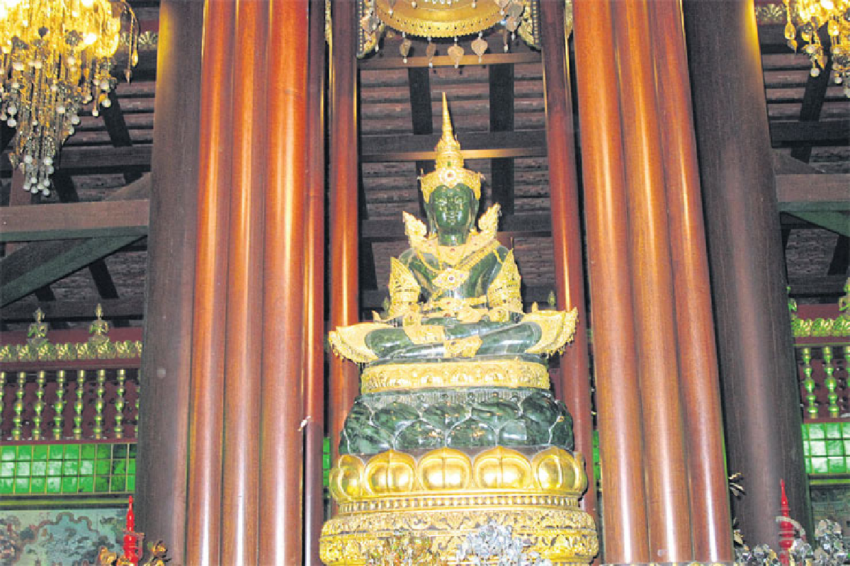 ตำนานพระแก้วมรกต