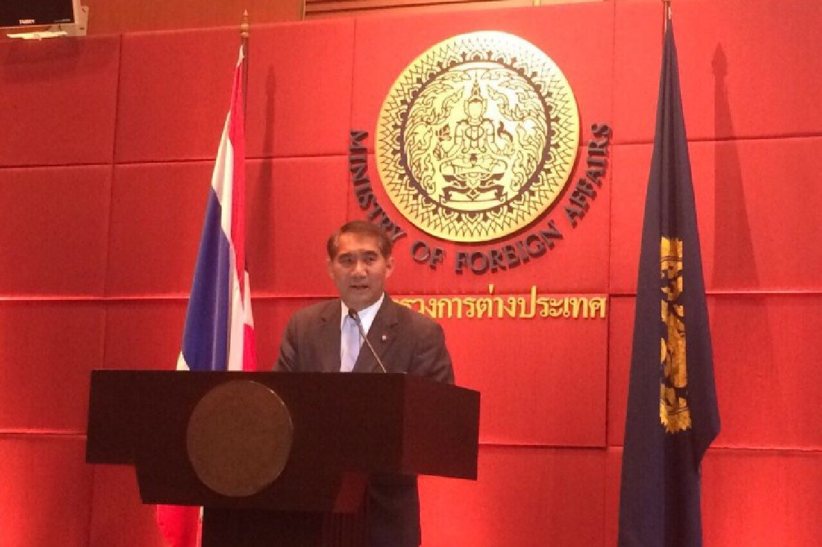กรธ.แจงการร่างรัฐธรรมนูญใหม่ต่อนานาชาติ กรธ.แจงการร่างรัฐธรรมนูญใหม่ต่อนานาชาติ