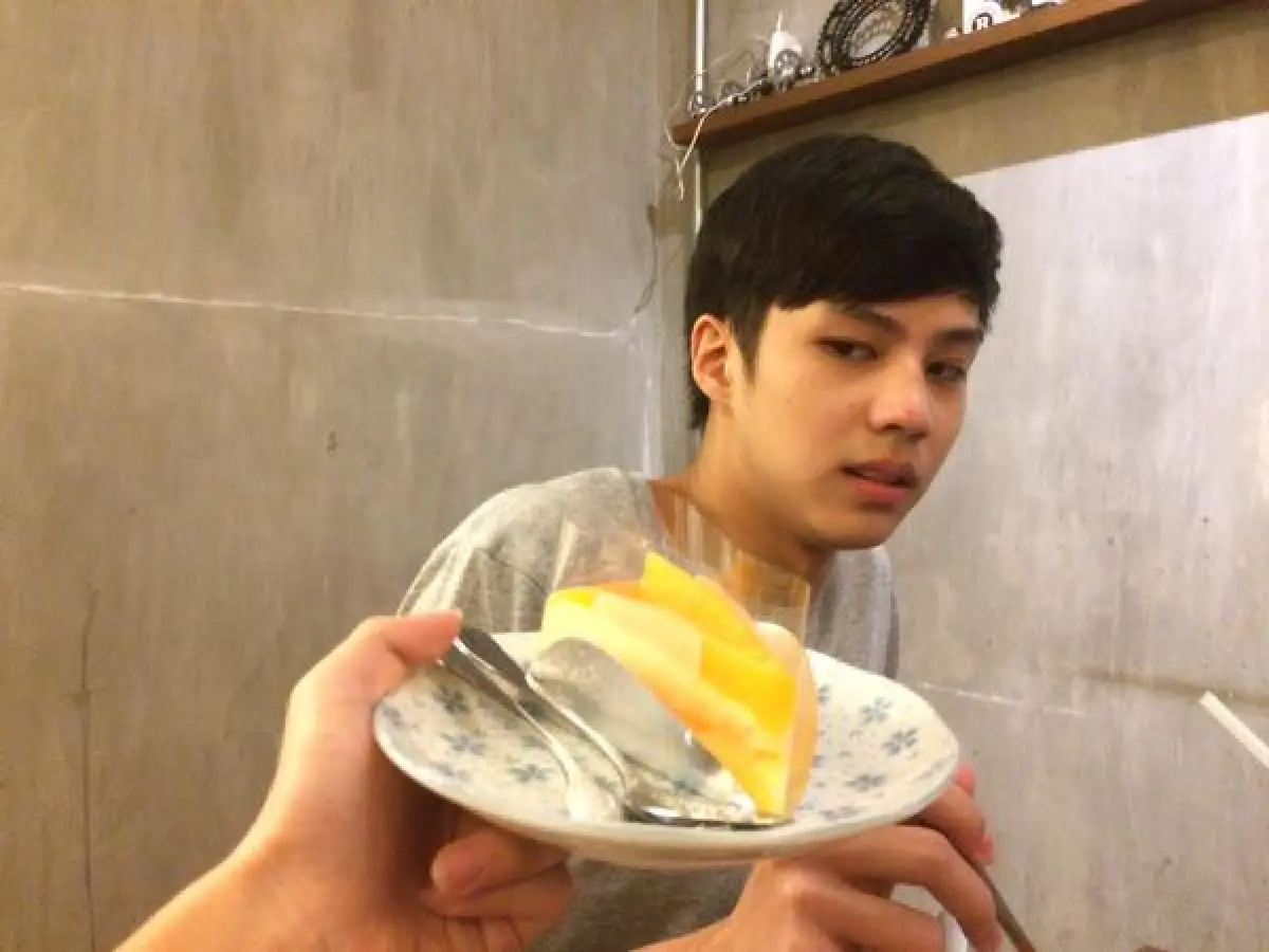 เว่อร์เกินเหตุ! แบงค์ ธิติ เคลียร์ข่าวกลัวเค้กส้ม