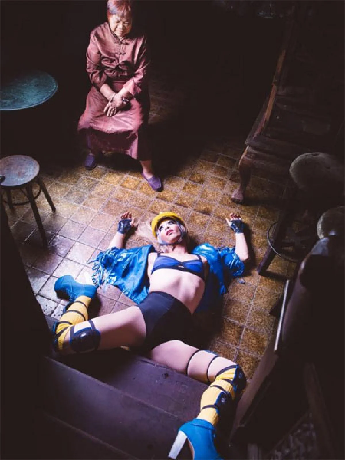 อะไรซ่อนอยู่หลังหน้ากาก