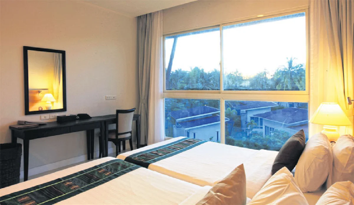 แคนทารี บีช เขาหลัก สัมผัสอัสดง