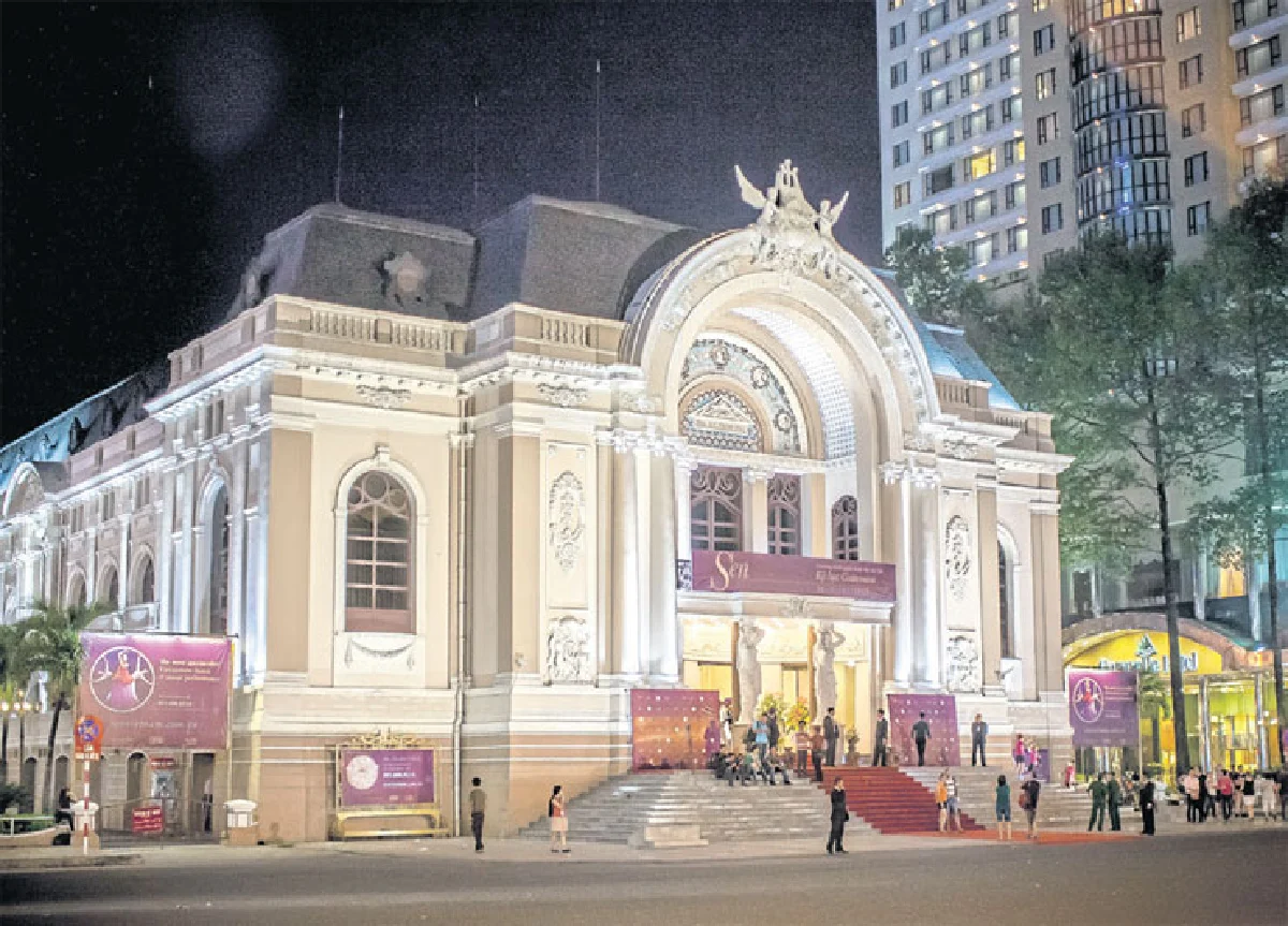 โลกอีกใบหลังประตูวิเศษ มิ้น สวรรยา