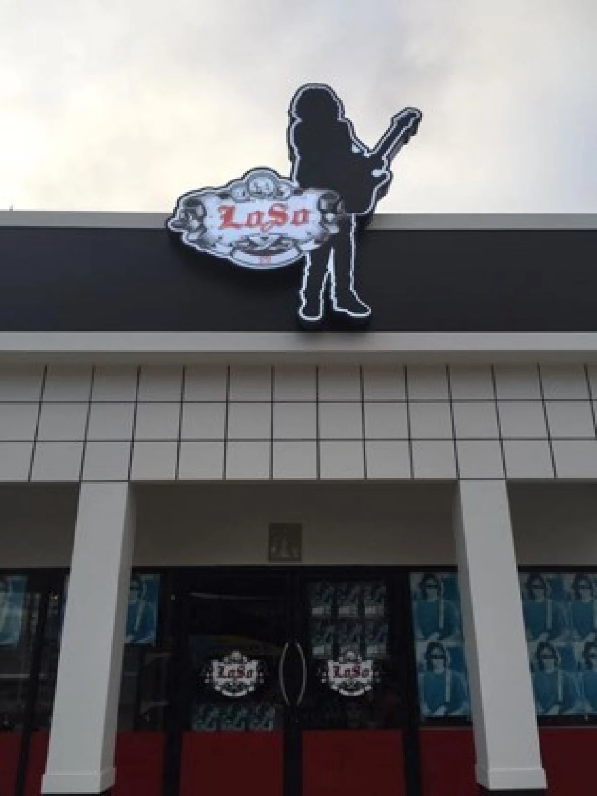 ใจสั่งมา!"เสก โลโซ"เตรียมเปิดร้านมินิมาร์ท"โลโซ22"