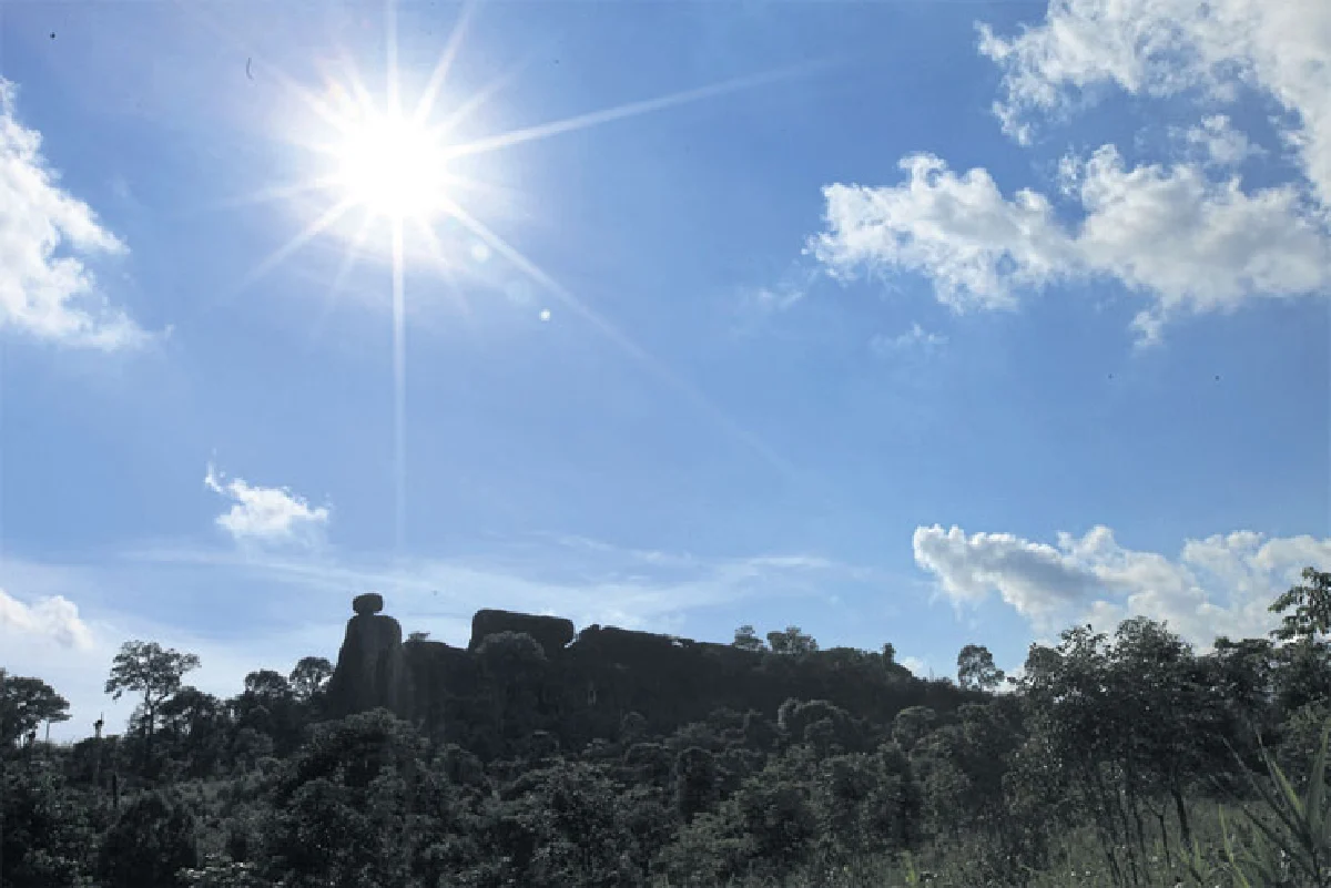 ขี่วาฬ จับรถไฟ หาหัวใจภูสิงห์