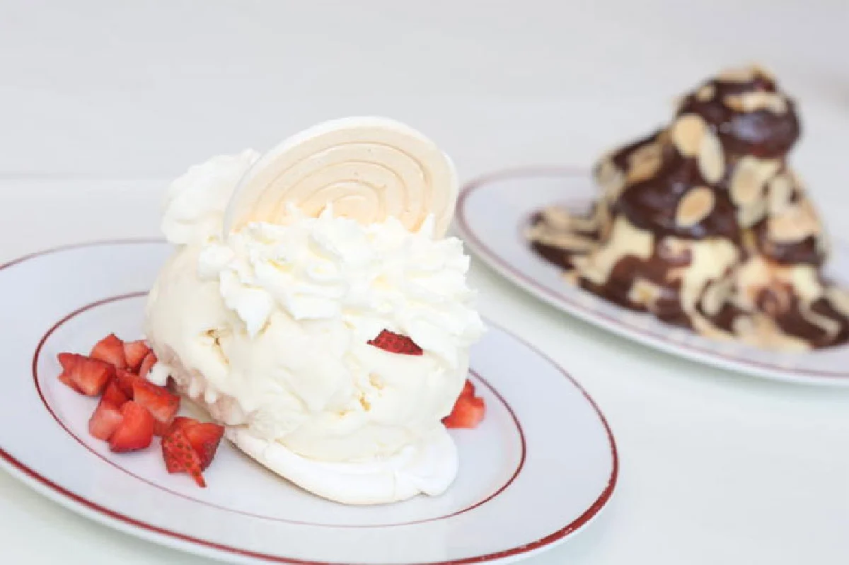 เนื้อสุดล้ำกับซอสแสนพิเศษ @เลอเบิฟ สเต๊ก แอนด์ ฟรายส์ บิสโทร