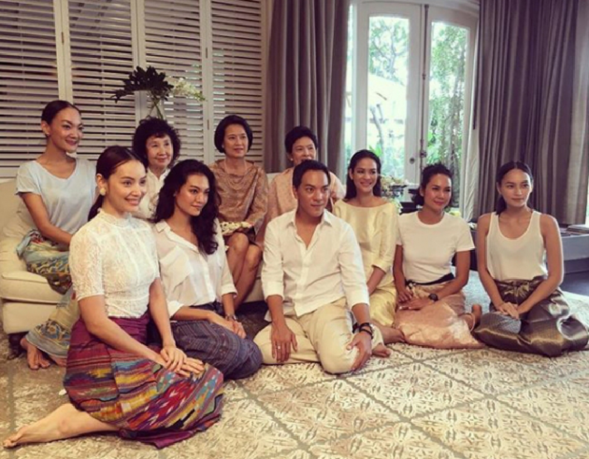 ชื่นมื่น! จี๊ด แสงทอง ควงแฟนหนุ่มวิวาห์ริมทะเลหัวหิน