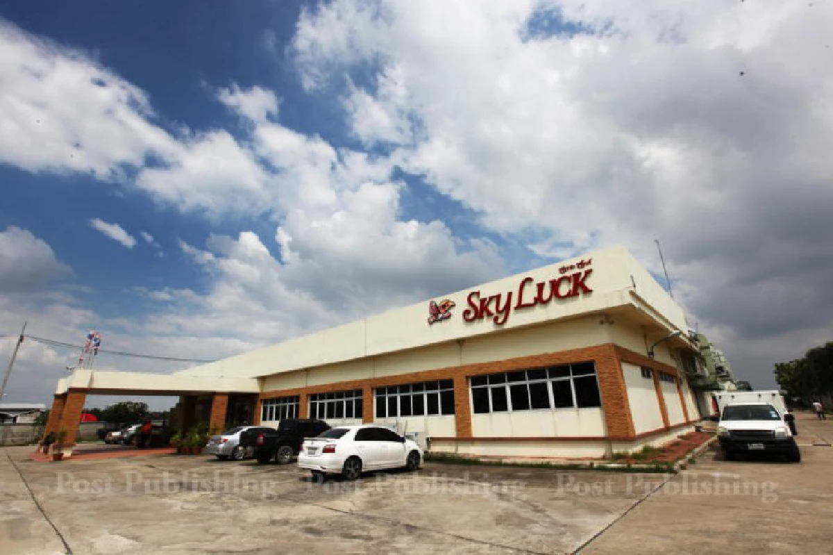 "นิวัฒน์ พฤกษ์วงศ์วาน" เจ้าพ่อฟู้ดคอร์ตเมืองไทย