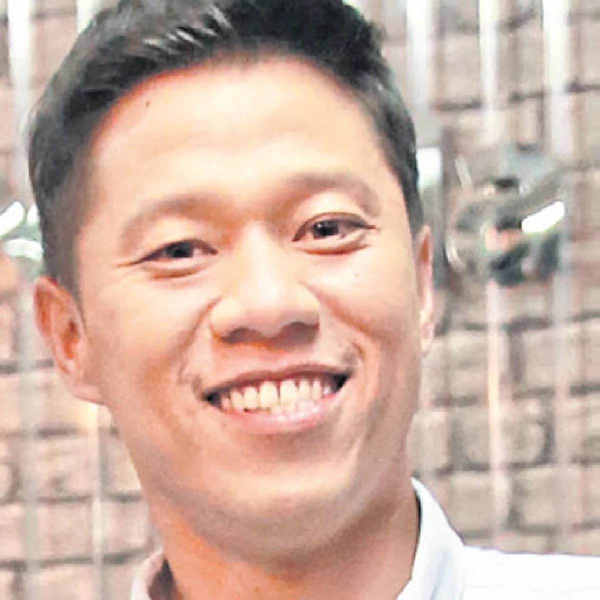 คู่ข่าว ‘หยิน-หยาง’ ซี้ต่างขั้ว