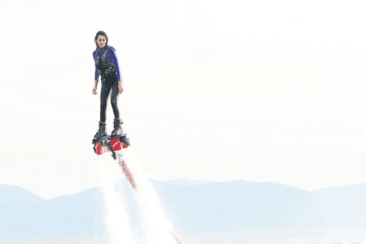 เที่ยวไม่ง้อวันหยุด ลลิดา ทองหล่อ