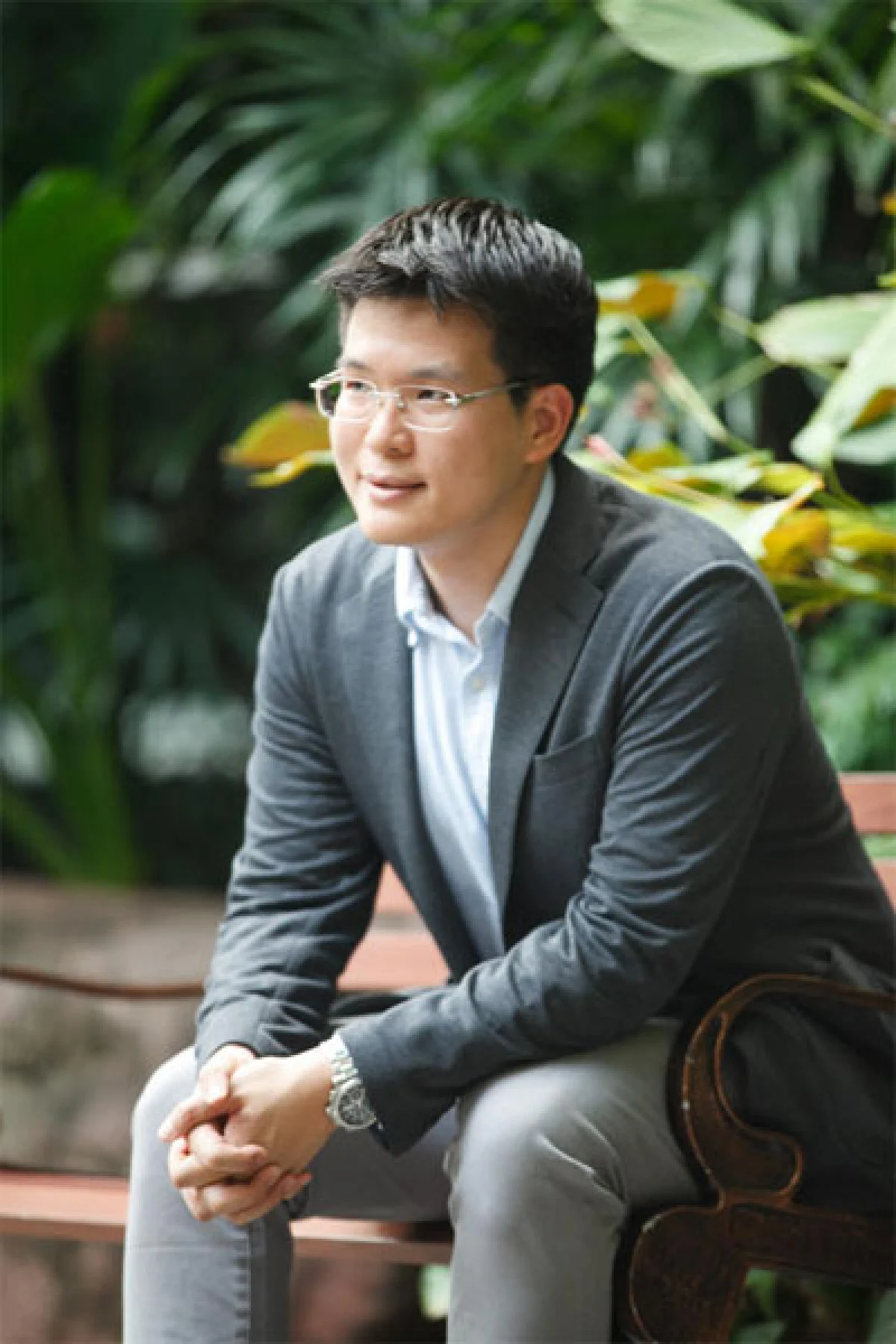 อภิรัฐ คงชนะกุล คนรุ่นใหม่เปลี่ยนแปลงโลก