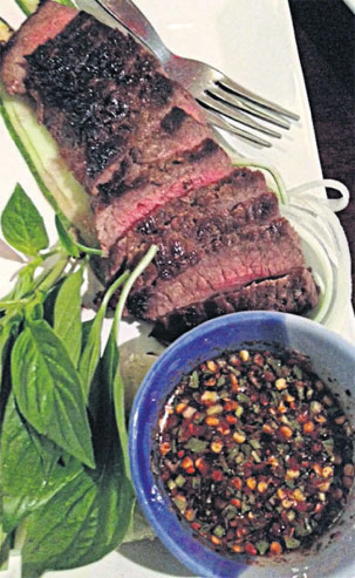 ‘ไอเทส’ สาทรซอย 8 ร้านคนรุ่นใหม่ เมนูตามใจอยากชิม