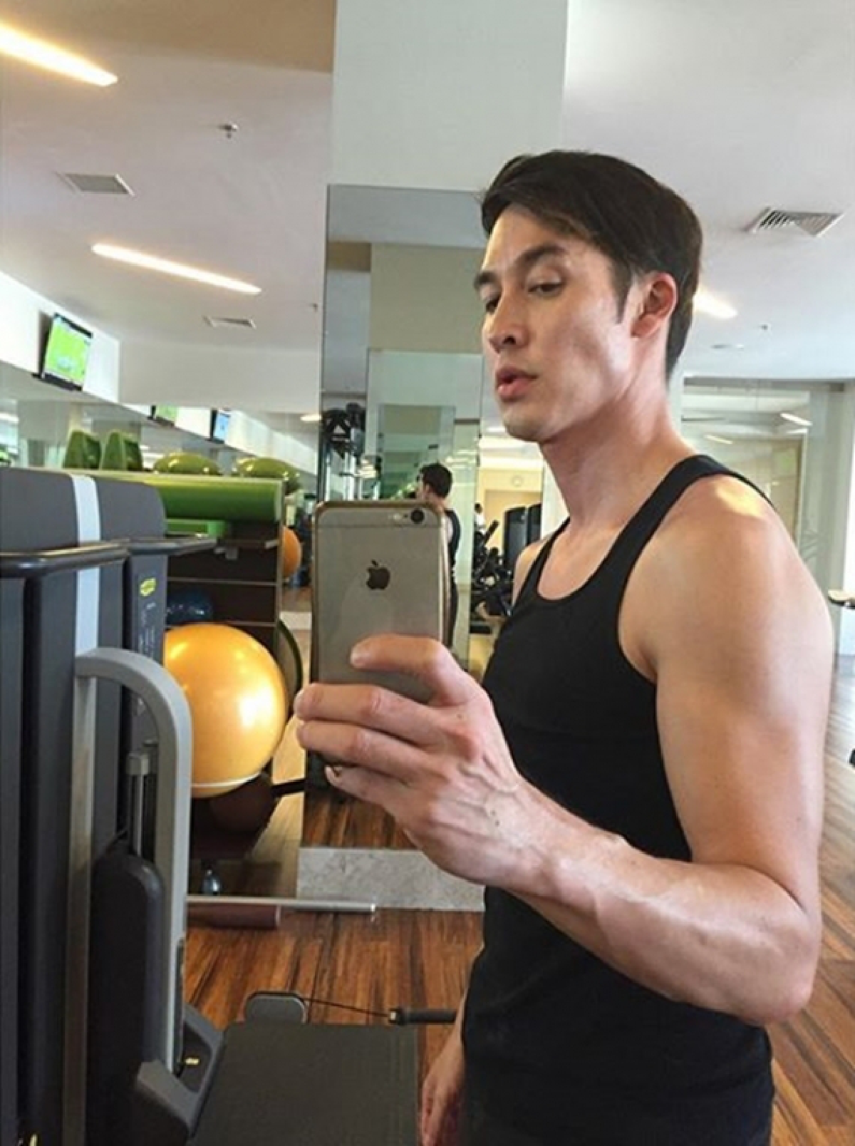 เป๊ะเวอร์! อั๊ต อัษฎา อวดภาพเซ็กซี่ลุคนางเงือกสาว