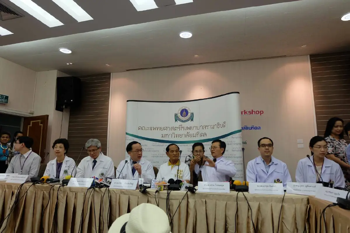 แพทย์แถลงด่วน! ปอ ทฤษฎี  อาการดีขึ้น ลืมตา-หายใจเองได้