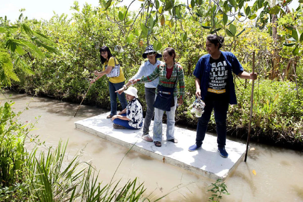 ปั่นไป...(กิน)คลีนไป ที่สามพราน