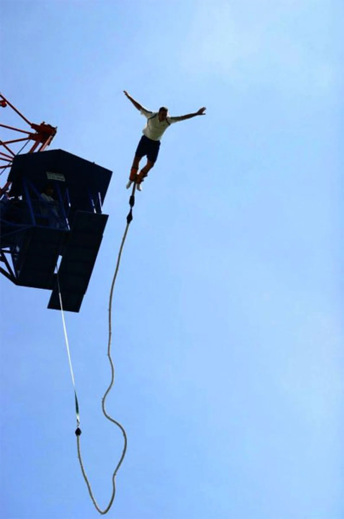 ไปกระโดดบันจี้จัมพ์ใกล้ๆ กรุงเทพฯ