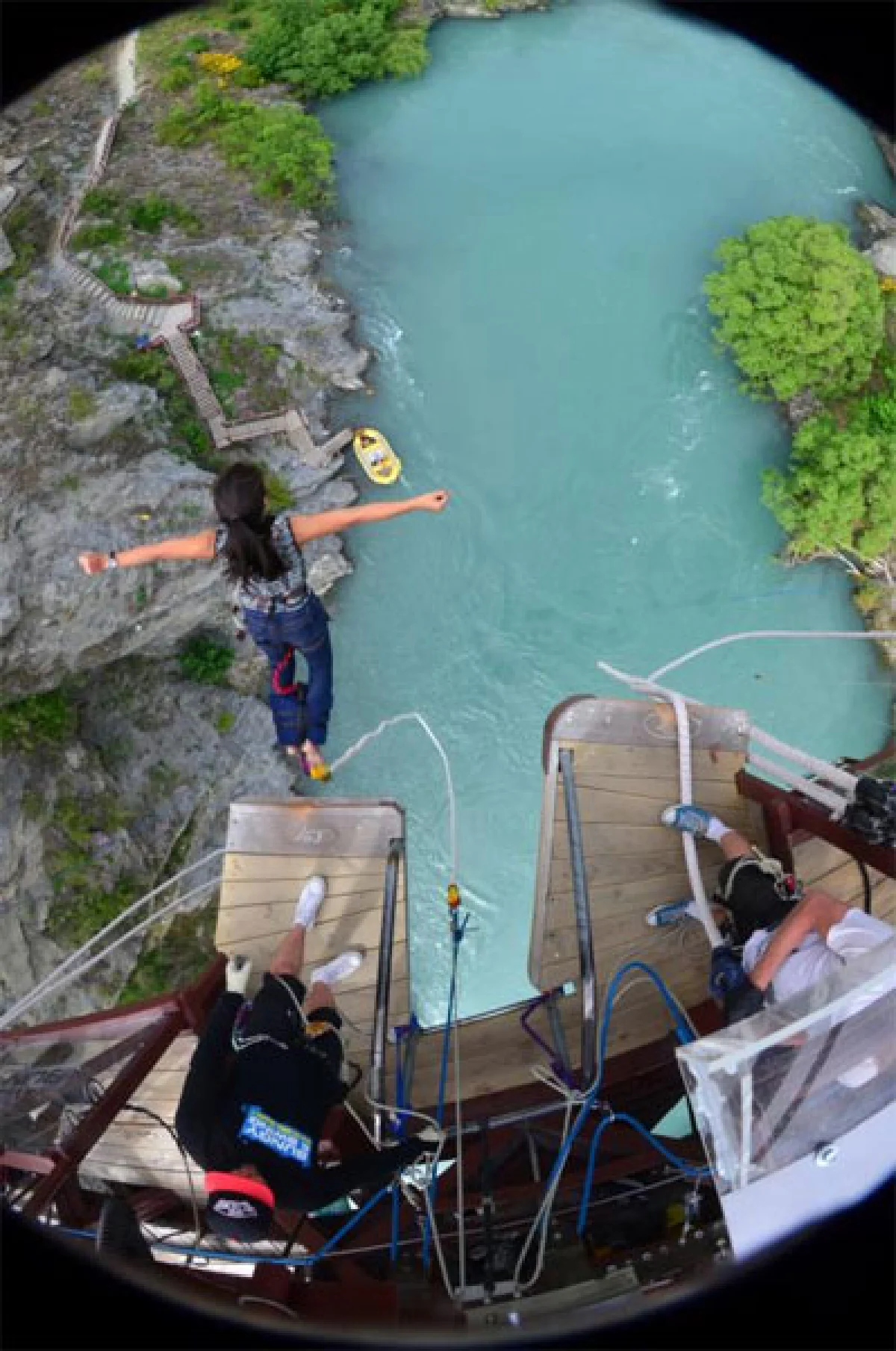 ไปกระโดดบันจี้จัมพ์ใกล้ๆ กรุงเทพฯ