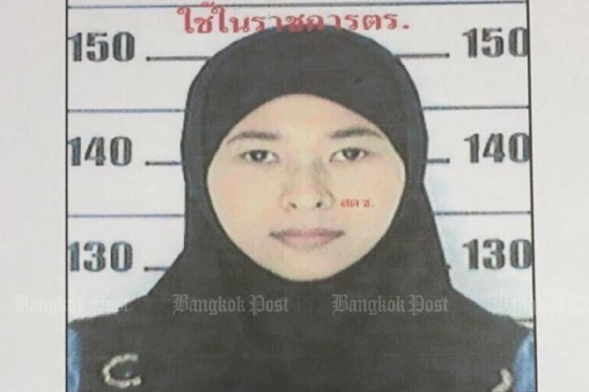 Bangkok bombing suspects 'arrested' abroad (Updated)