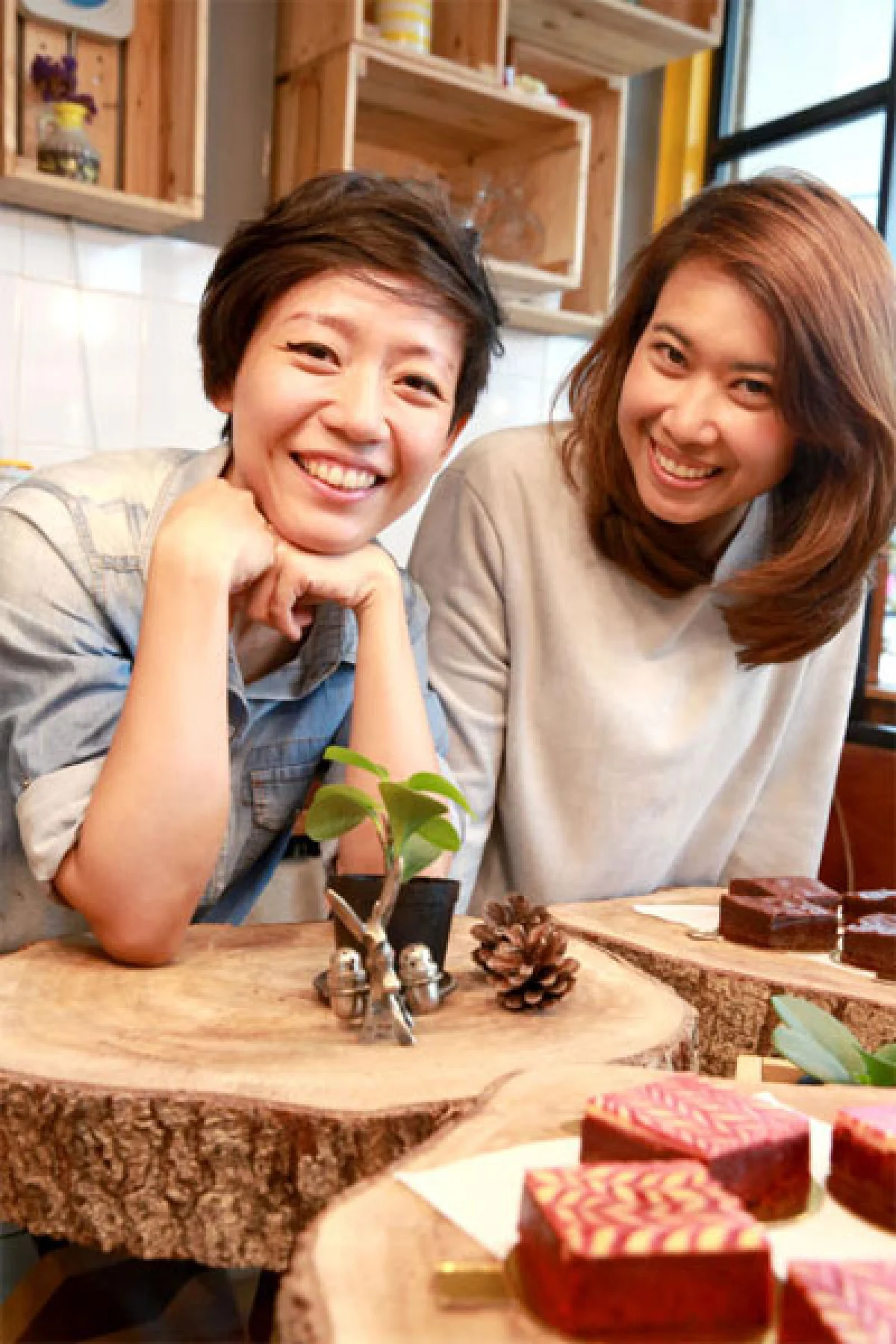 วรัสพร บุรุษรัตนพันธ์ ลอว์เรนซ์ ไอศกรีมโฮมเมดแสนอร่อย