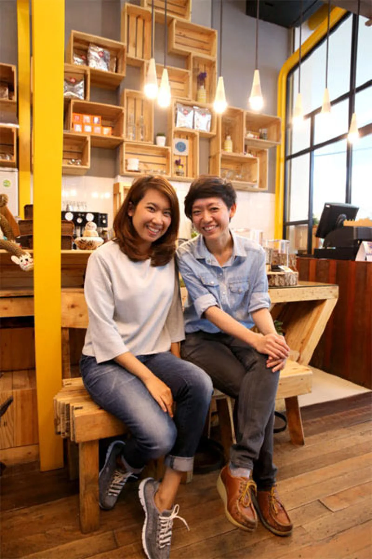 วรัสพร บุรุษรัตนพันธ์ ลอว์เรนซ์ ไอศกรีมโฮมเมดแสนอร่อย