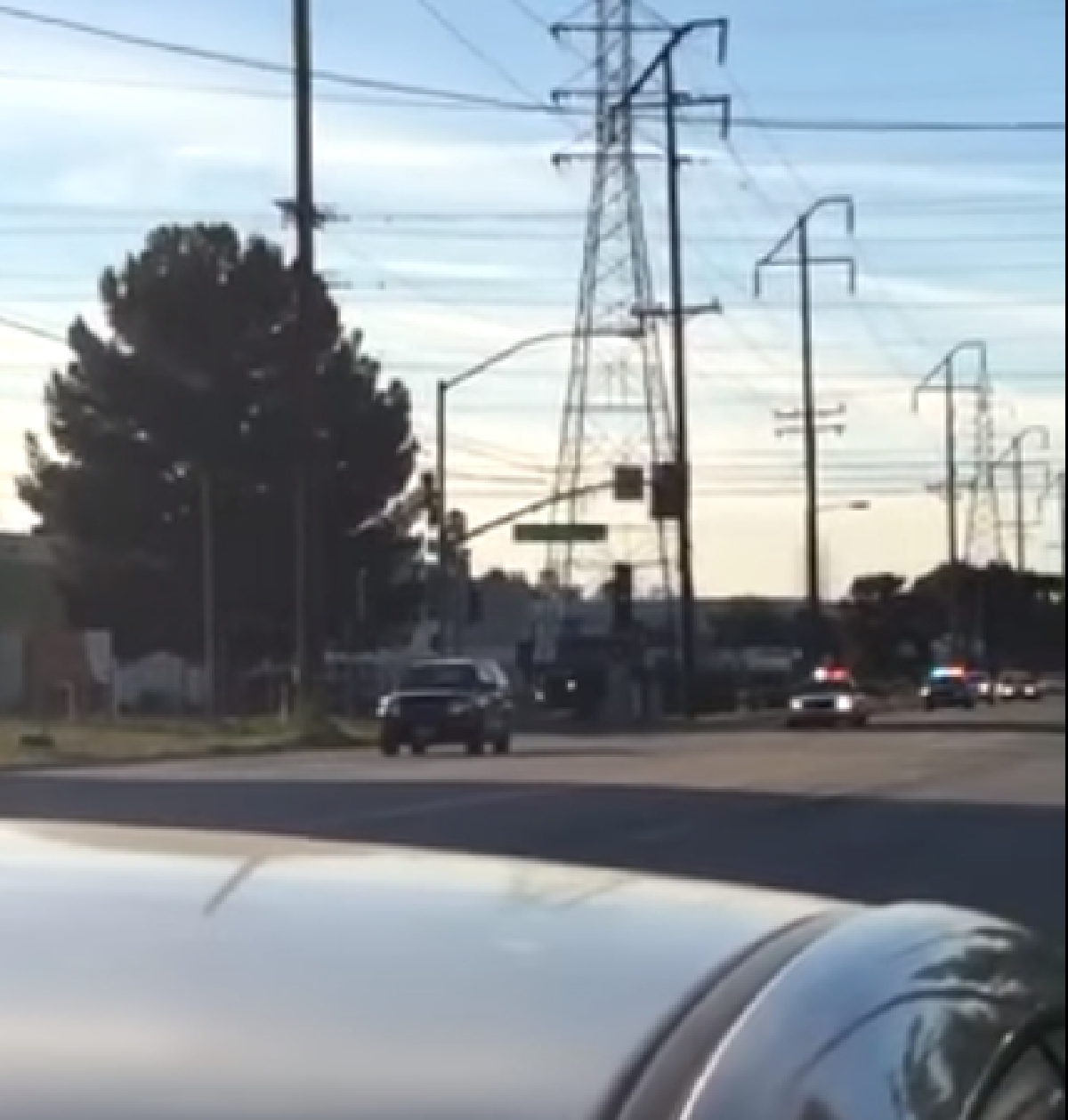 California shooters 'pledged allegiance' to IS, reports say (Updated)