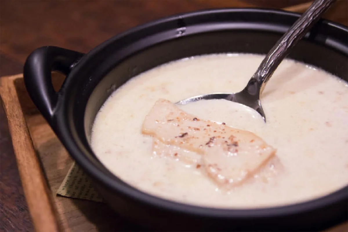 ร้านอาหารสไตล์โฮมไดนิ่ง "สโตร์เฮาส์ ไดนิ่ง" อบอุ่นในโกดังส่วนตัว