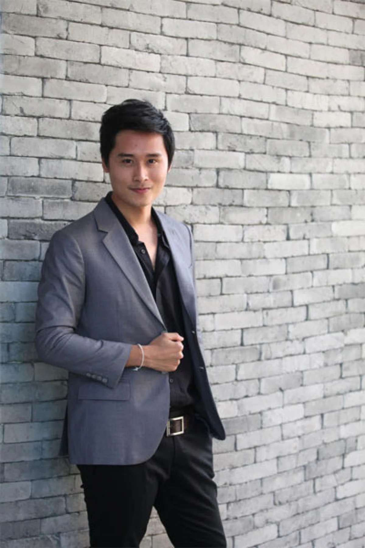 อัครินทร์ วิโรจน์ศิรวุธ ครีเอทีฟหนุ่มอนาคตไกล