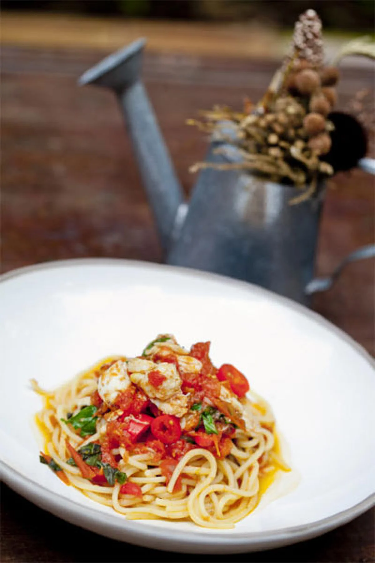 อิ่มอารมณ์ชิกๆ ควินซ์ อีทเทอรี่ & บาร์