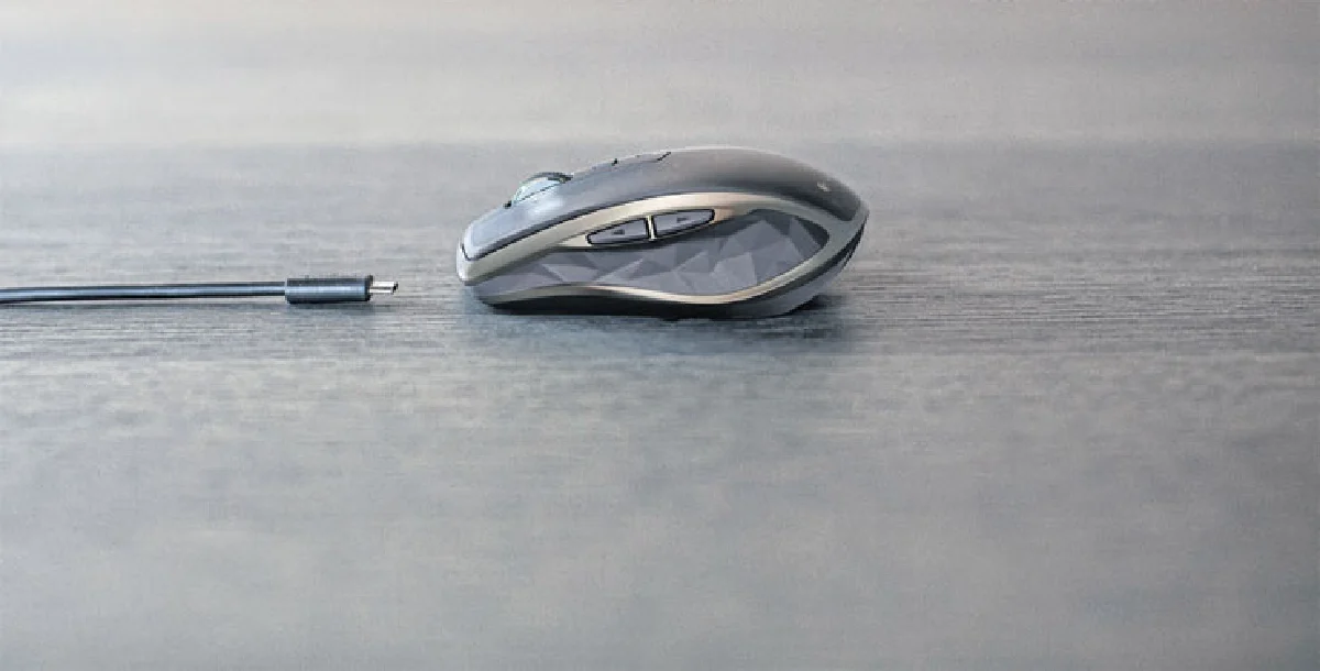 MX Anywhere 2 เมาส์สุดหรูของมืออาชีพ