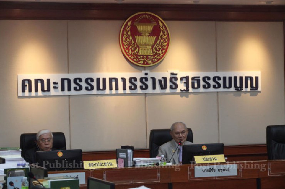 กรธ.กำหนดแนวทางห้ามนายกฯหนีตอบกระทู้สภาฯ กรธ.กำหนดแนวทางห้ามนายกฯหนีตอบกระทู้สภาฯ