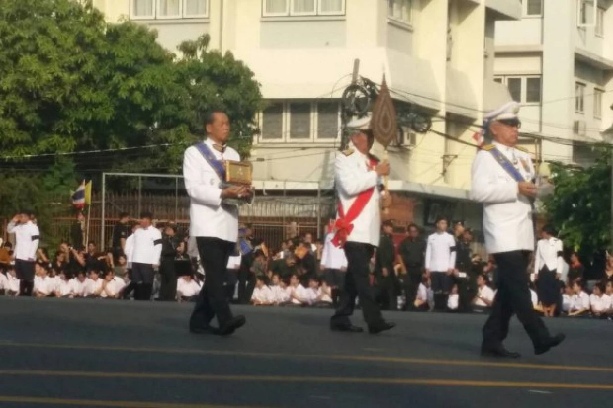 เคลื่อนขบวนพระศพพระสังฆราชสู่พระเมรุวัดเทพศิรินทร์ฯ