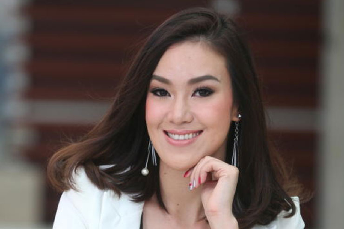 ณ เวลาที่มีความสุข เกรซ พรพิไลสวัสดิ์ ณ เวลาที่มีความสุข เกรซ พรพิไลสวัสดิ์