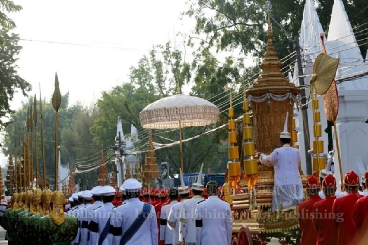 Nation bids farewell to Supreme Patriarch (Updated)