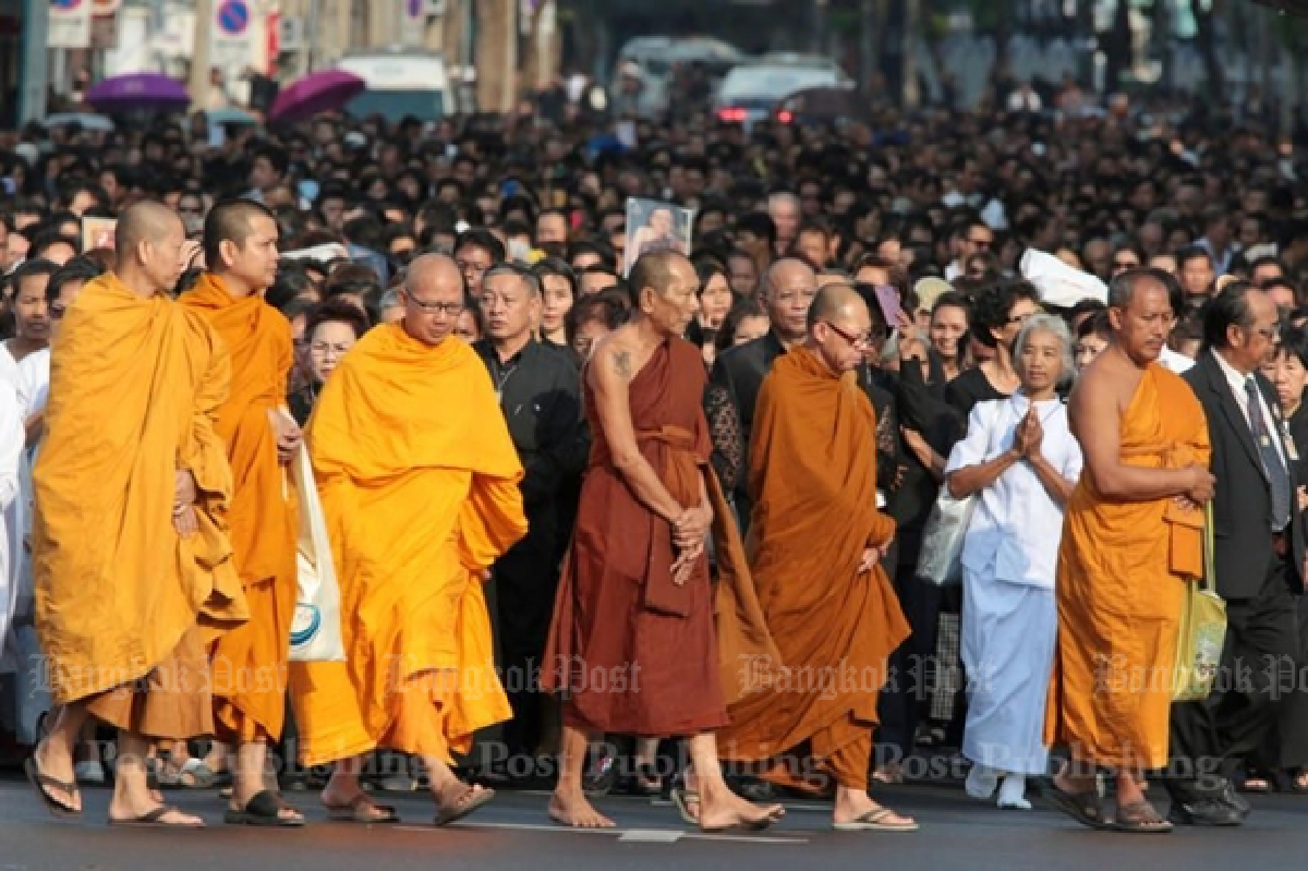 Nation bids farewell to Supreme Patriarch (Updated)