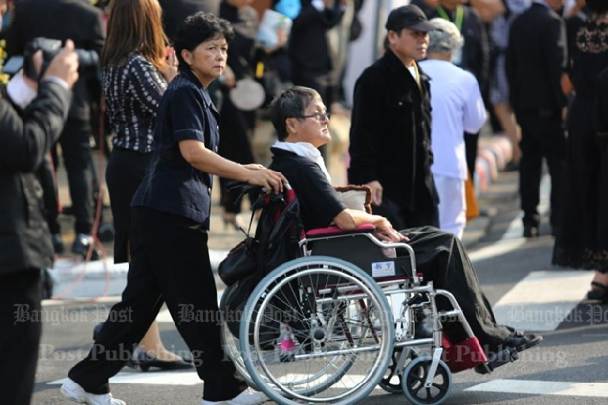 Nation bids farewell to Supreme Patriarch (Updated)