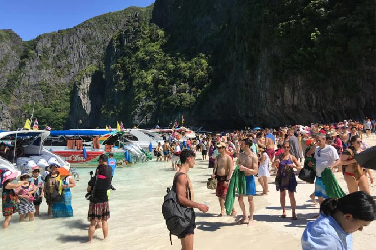 บทเรียนที่พีพี กับค่าเข้าอุทยานที่หายไป