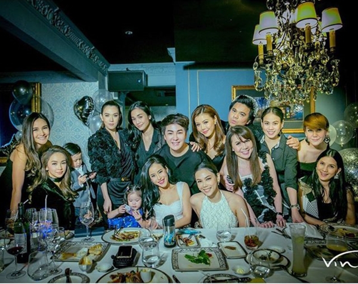 รวมตัวแก๊งเพื่อนซี้..ปาร์ตี้วันเกิดย้อนหลัง หนิง ปณิตา