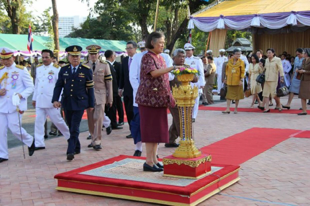 เปิดป้ายอาคารศูนย์ประวัติศาสตร์พระราชวังจันทน์