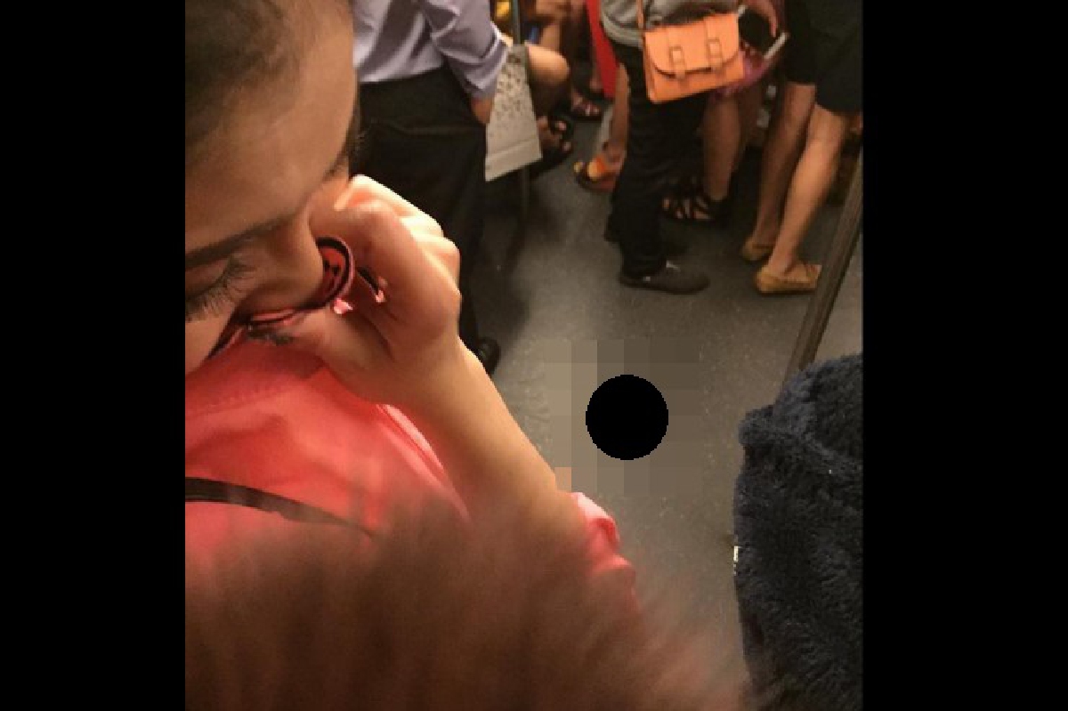 ผู้โดยสารอั้นไม่ไหว ปล่อยอุจจาระกลาง MRT ผู้โดยสารอั้นไม่ไหว ปล่อยอุจจาระกลาง MRT