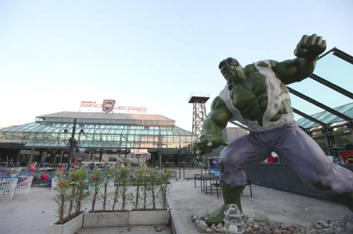 แฮงเอาต์ "ทอยส์ สเตชั่น คาเฟ่"  ร้านที่คนรักมาร์เวลไม่ควรพลาด