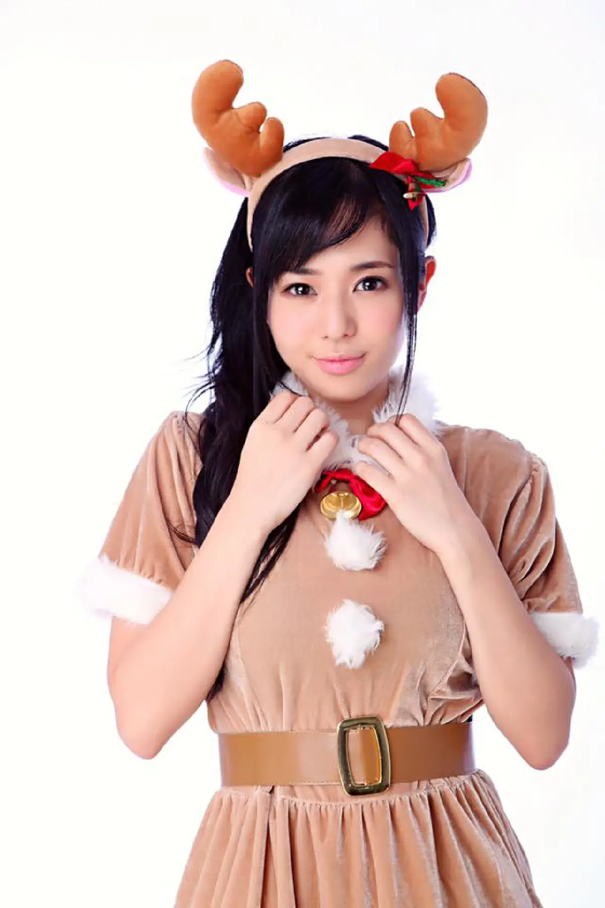 "โซระ อาโออิ" เอาใจแฟนคลับสวมชุดซานตี้อวยพรคริสต์มาส
