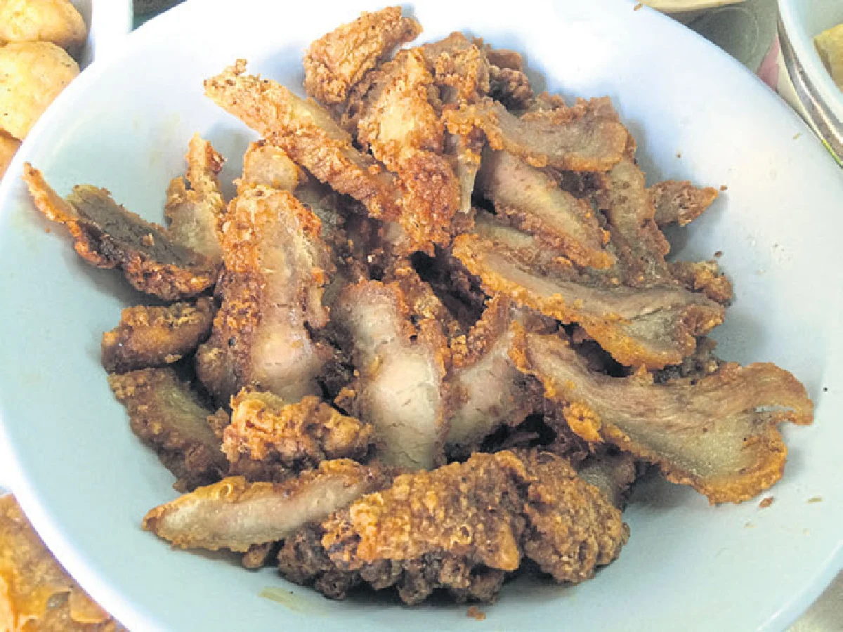 ก๋วยเตี๋ยวลูกชิ้นปลา