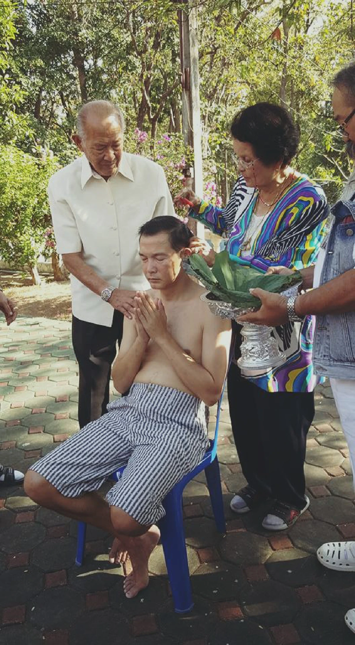 "โอ วรุฒ" บวชอย่างเรียบง่าย ที่เชียงใหม่