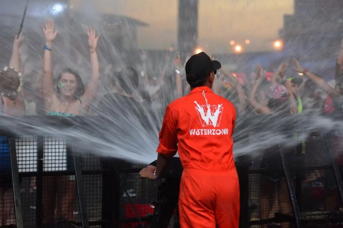 Waterzonic ฉ่ำสุขกลางสายน้ำแห่งเสียงเพลง